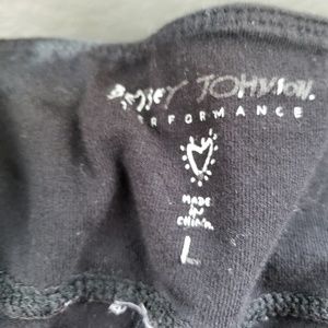 Betsy Johnson performance leggings
